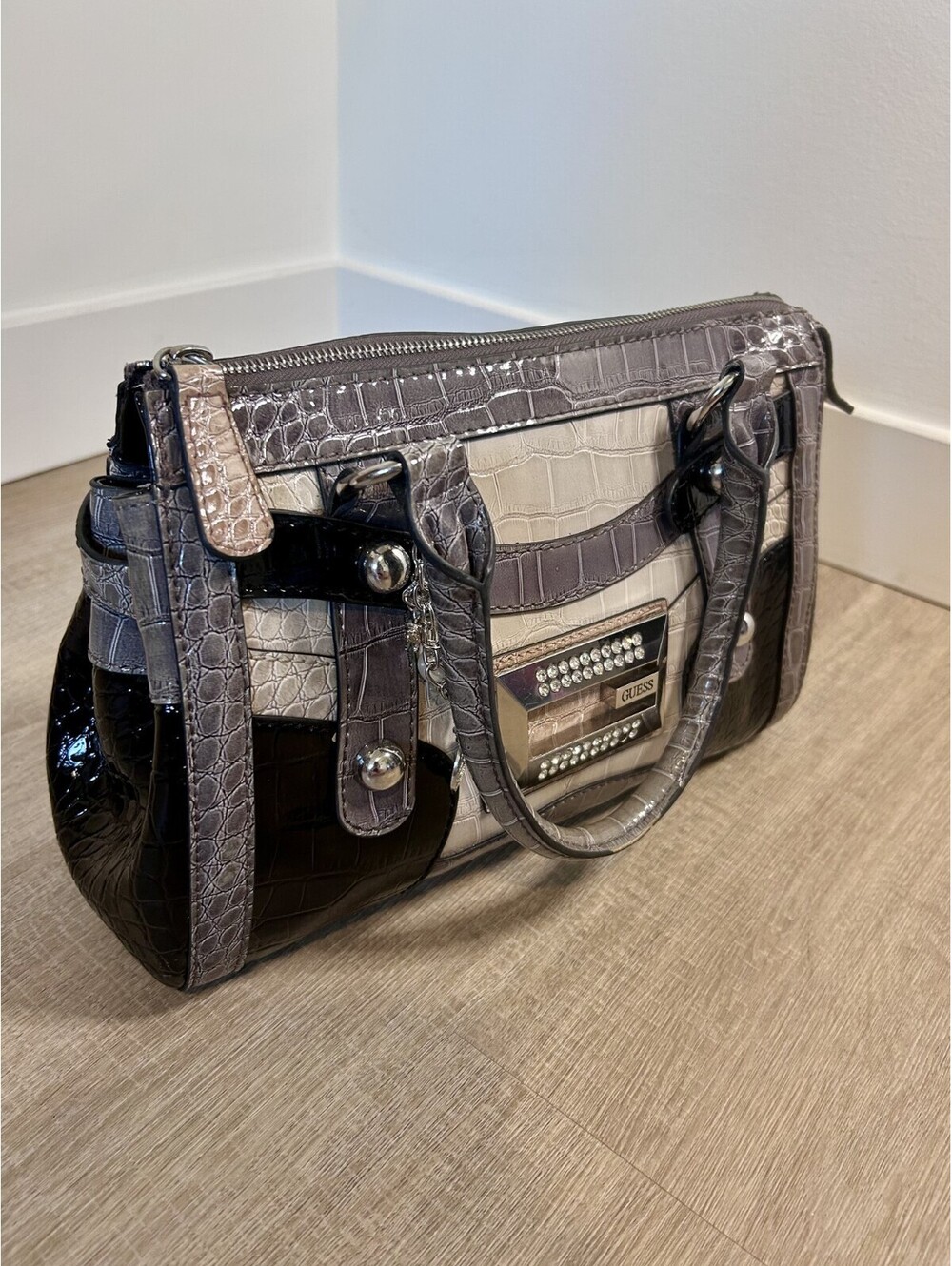 RARE Vintage Guess Black, Grey Purse Croc Embossed Studded Y2K vintage baguette